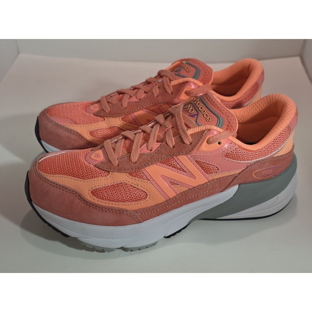 New Balance Unisex Made in USA 990v6 Shoe Size 5.5